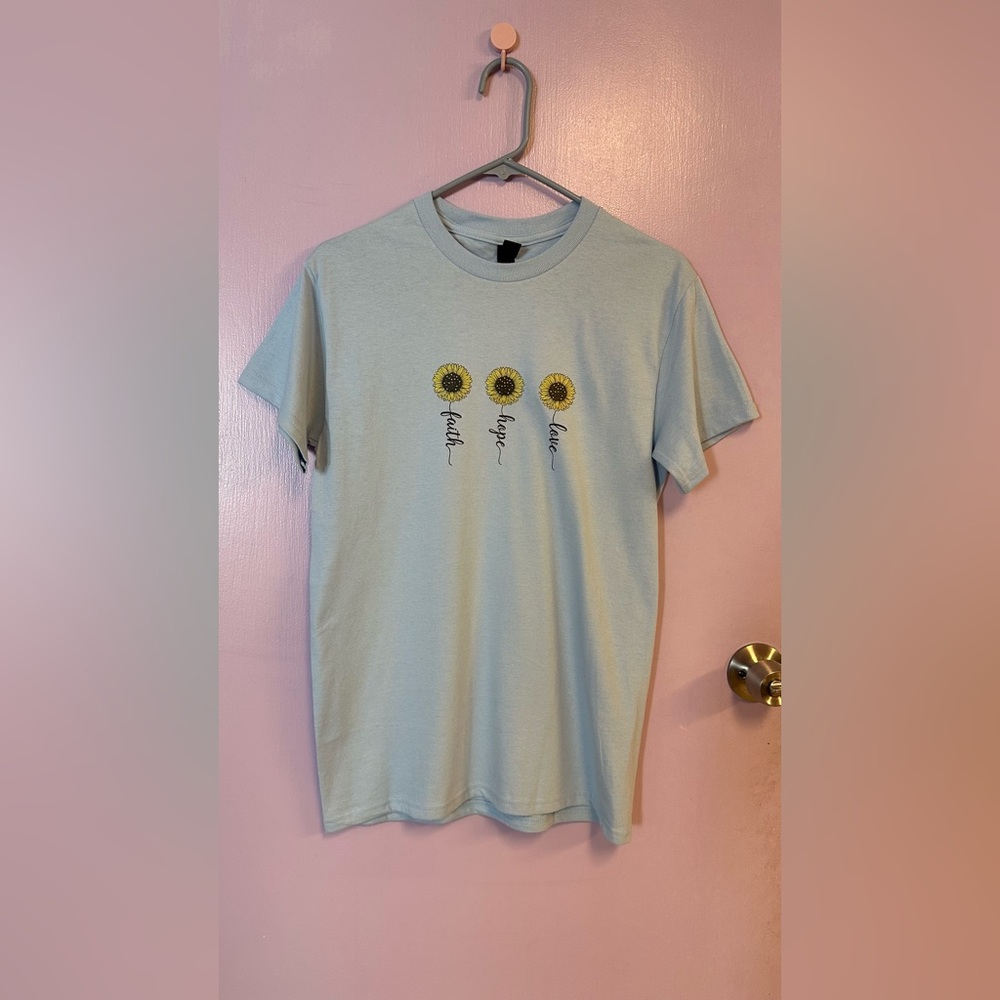 New Graphic Printed 100% cotton T-Shirt Size S